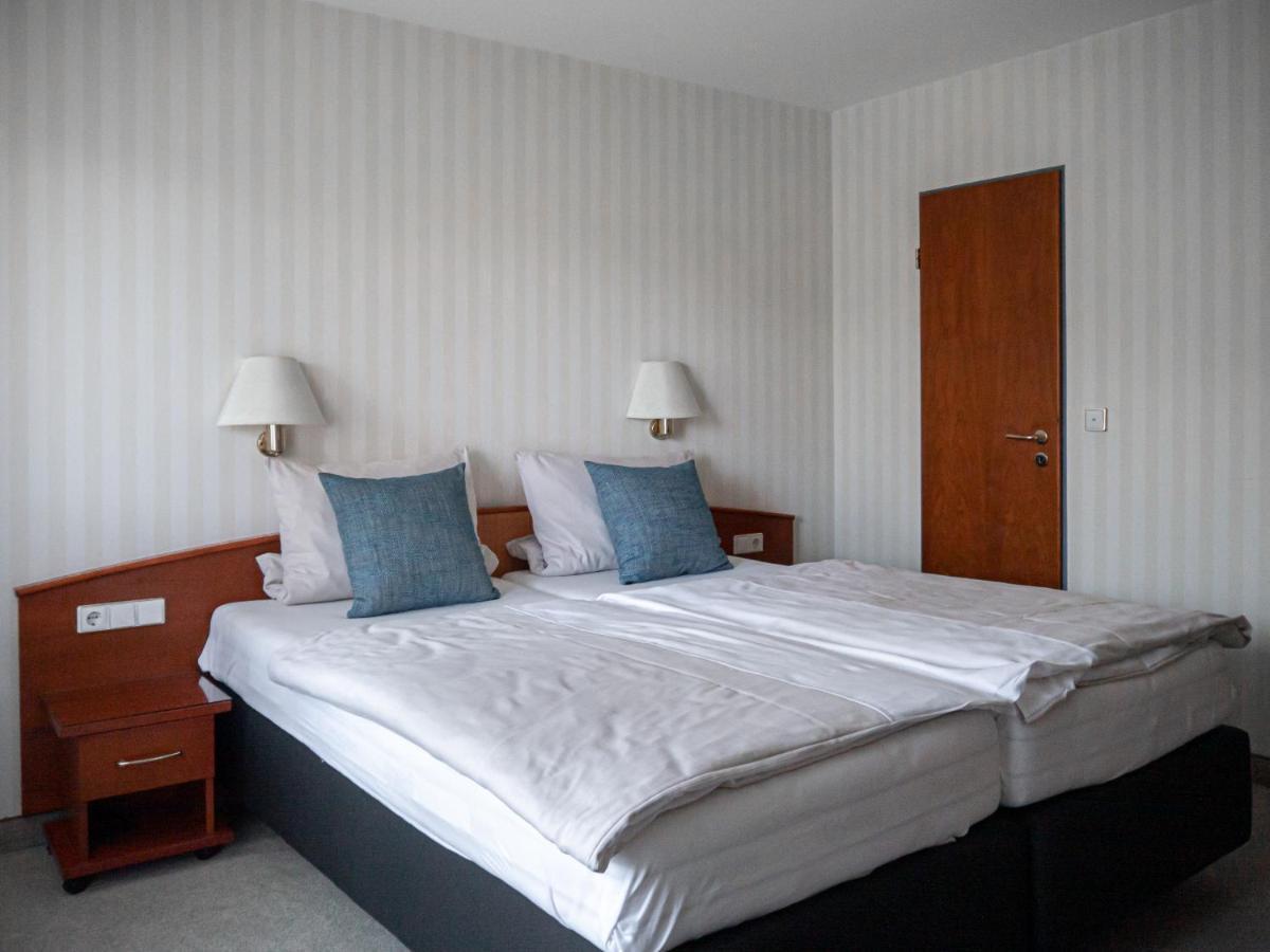 Parkhotel Bad Wünnenberg Esterno foto