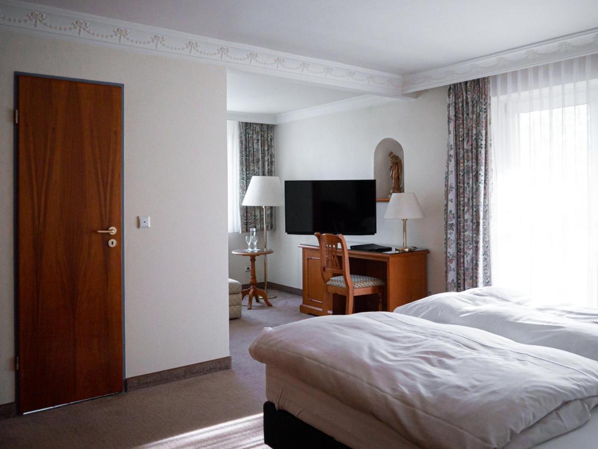 Parkhotel Bad Wünnenberg Esterno foto